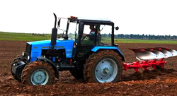 Вспашка земли трактором в Серпухове и Серпуховском районе, Чехове, Тарусе, Заокском